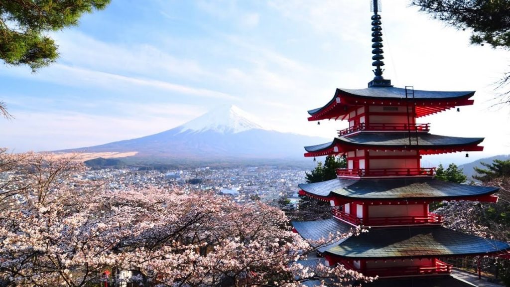 10 Amazing Facts About Japan